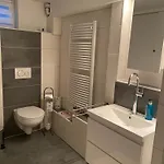 Ruhiges Nahe Innenstadt Und Kliniken דירה *